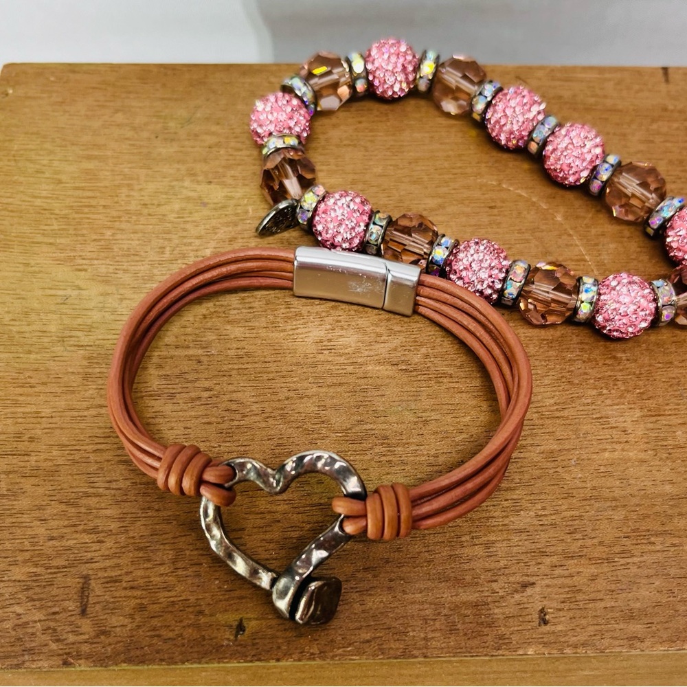 Source Unknown Pink and Brown Layered Leather Heart Bracelet Set